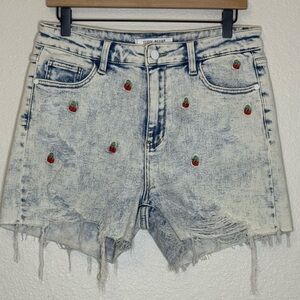 Judy Blue Cherry Bomb Denim Shorts High Rise Distressed Raw Hem Large
